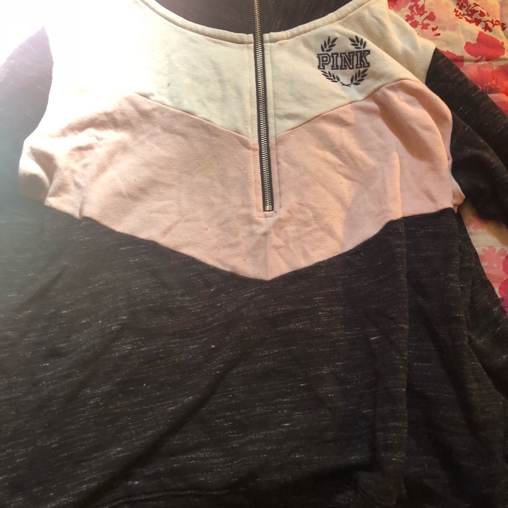 Pink pull over w zipper